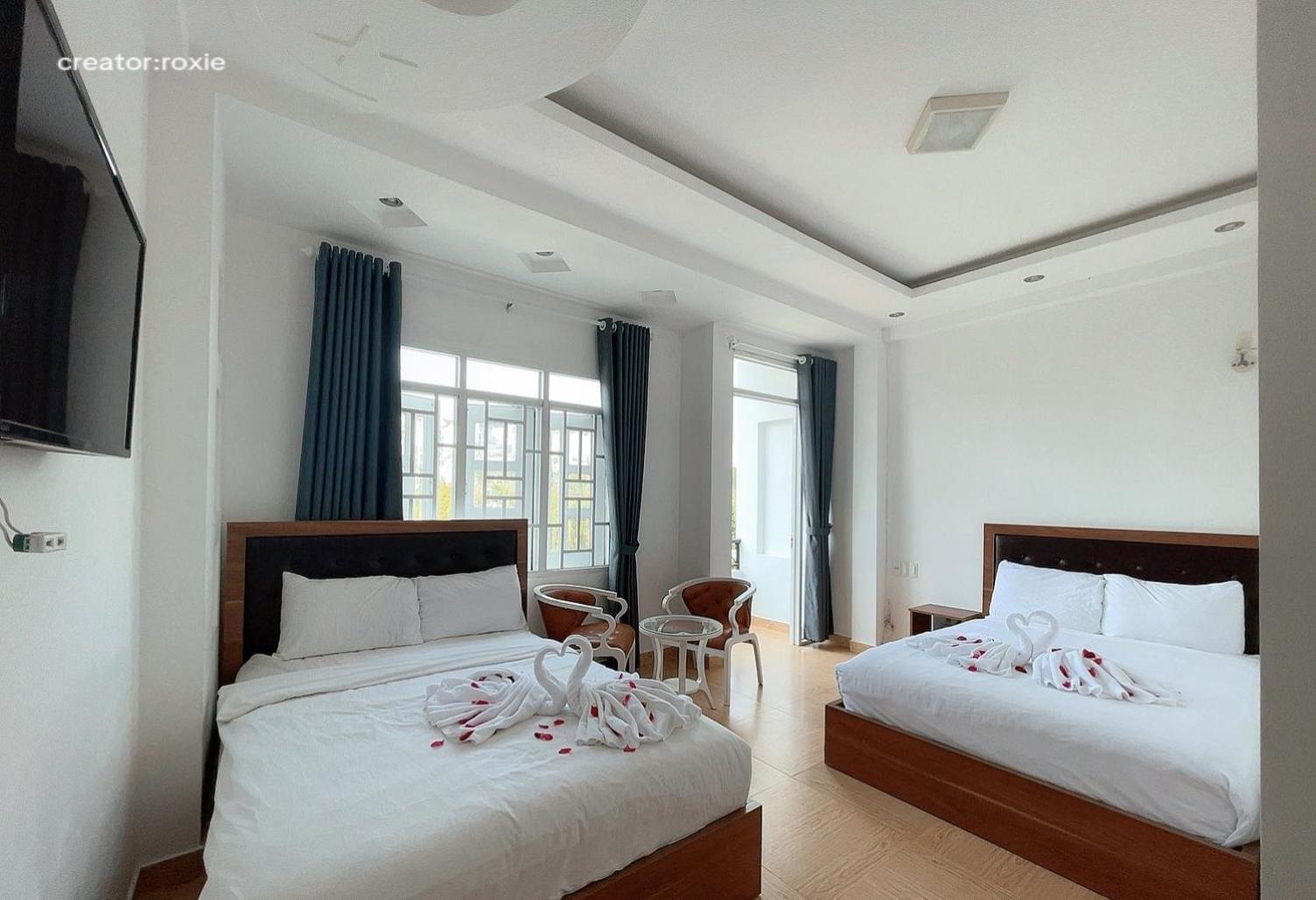Phuong Vy Hotel Da Lat Exterior photo